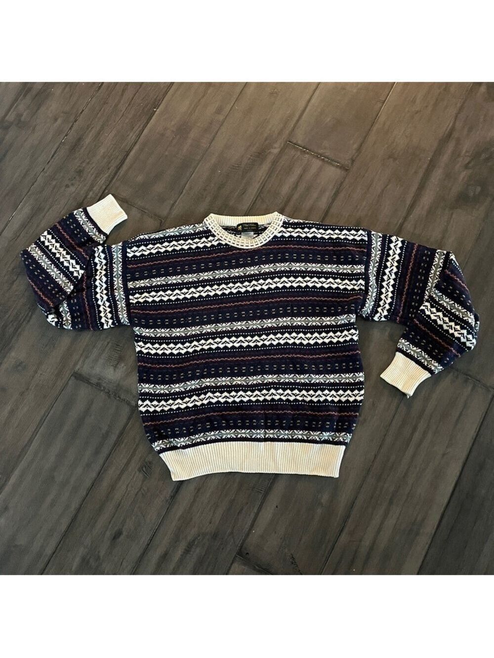 MacMillan Canada Fair Isle Sweater - Size Large